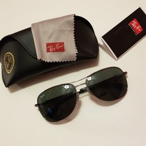 Ray Ban aviators